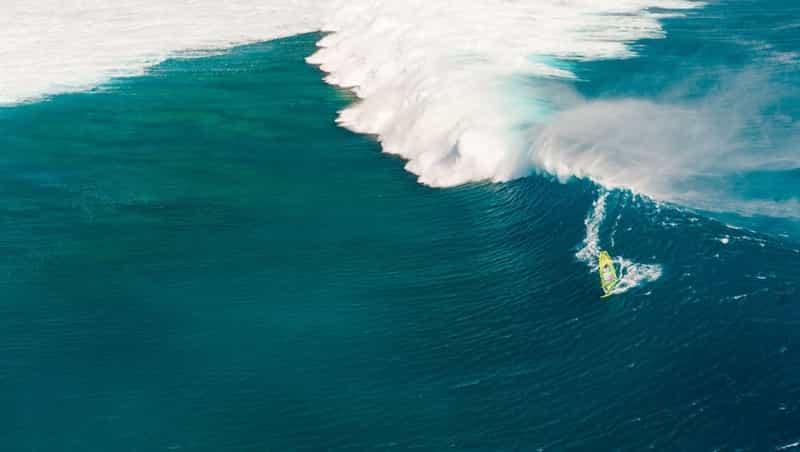 Маврикия - место, где обитают самые высокие волны