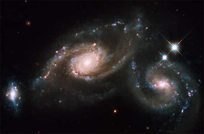 Тройная галактика