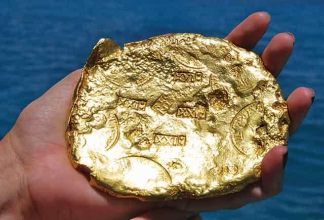 Золото и артефакты с испанского галеона