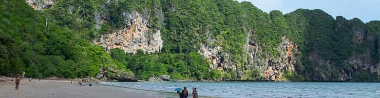 Пляж Ао Нанг в провинции Краби, Таиланд