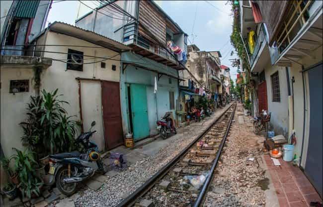 железная дорога в столице Вьетнама