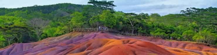 Цветные песчаные дюны Шамареля